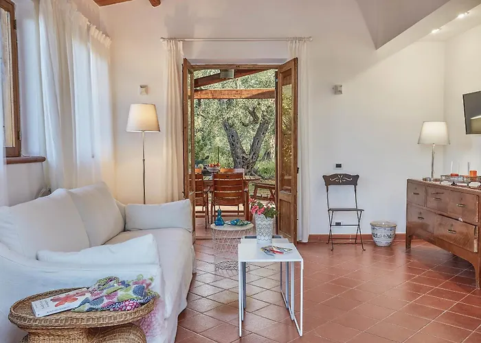 Villa Coda Di Volpe Sul Mare